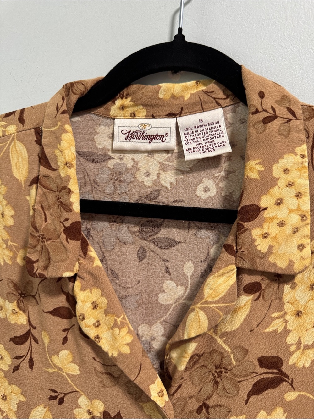 Worthington Vintage-Inspired Floral Button-Up Shirt in Taupe and Yellow